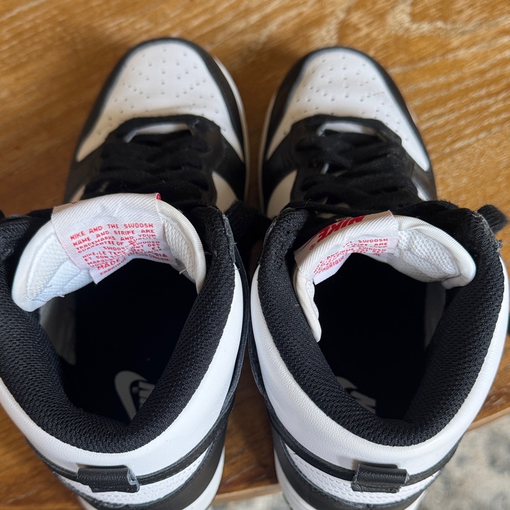 Nike Women’s Black and White High-Top Sneakers - Picture 6 of 7